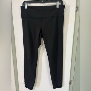 Athleta Elation Train Tight in Black L